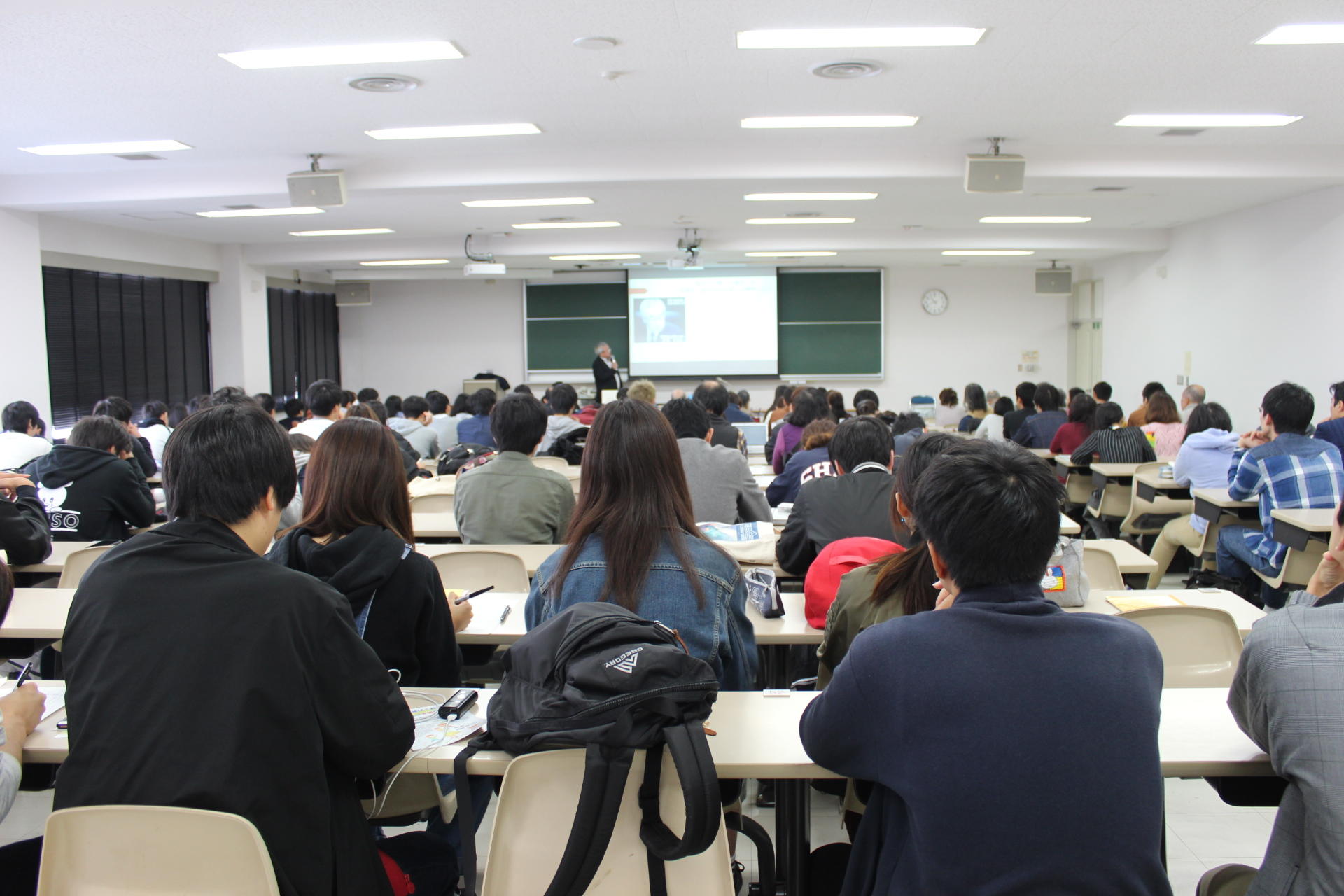 講演会の様子