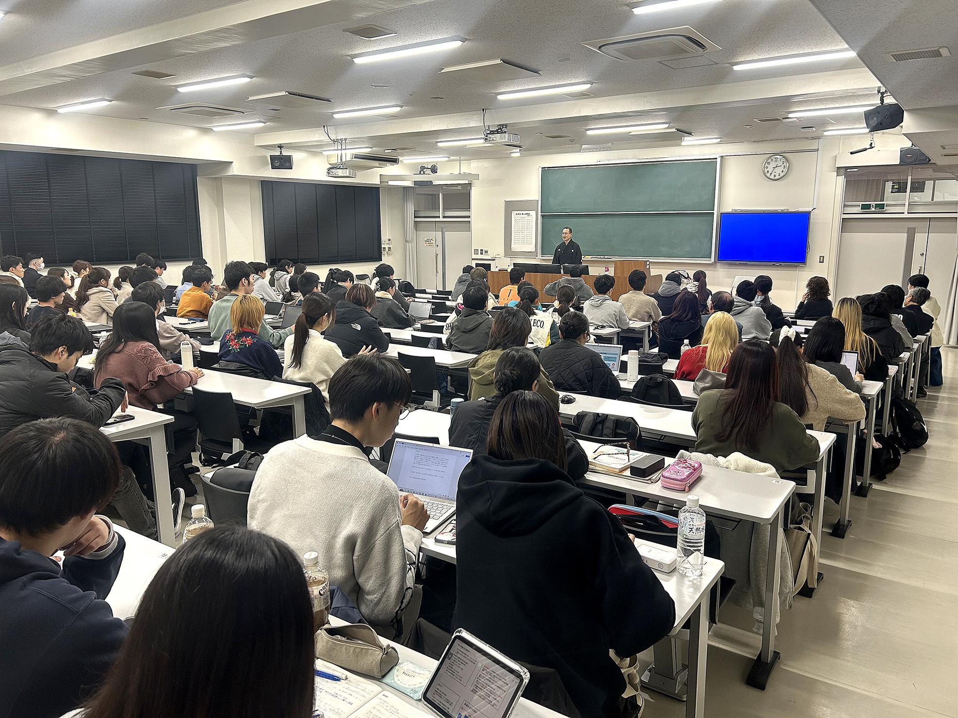 講演会の様子
