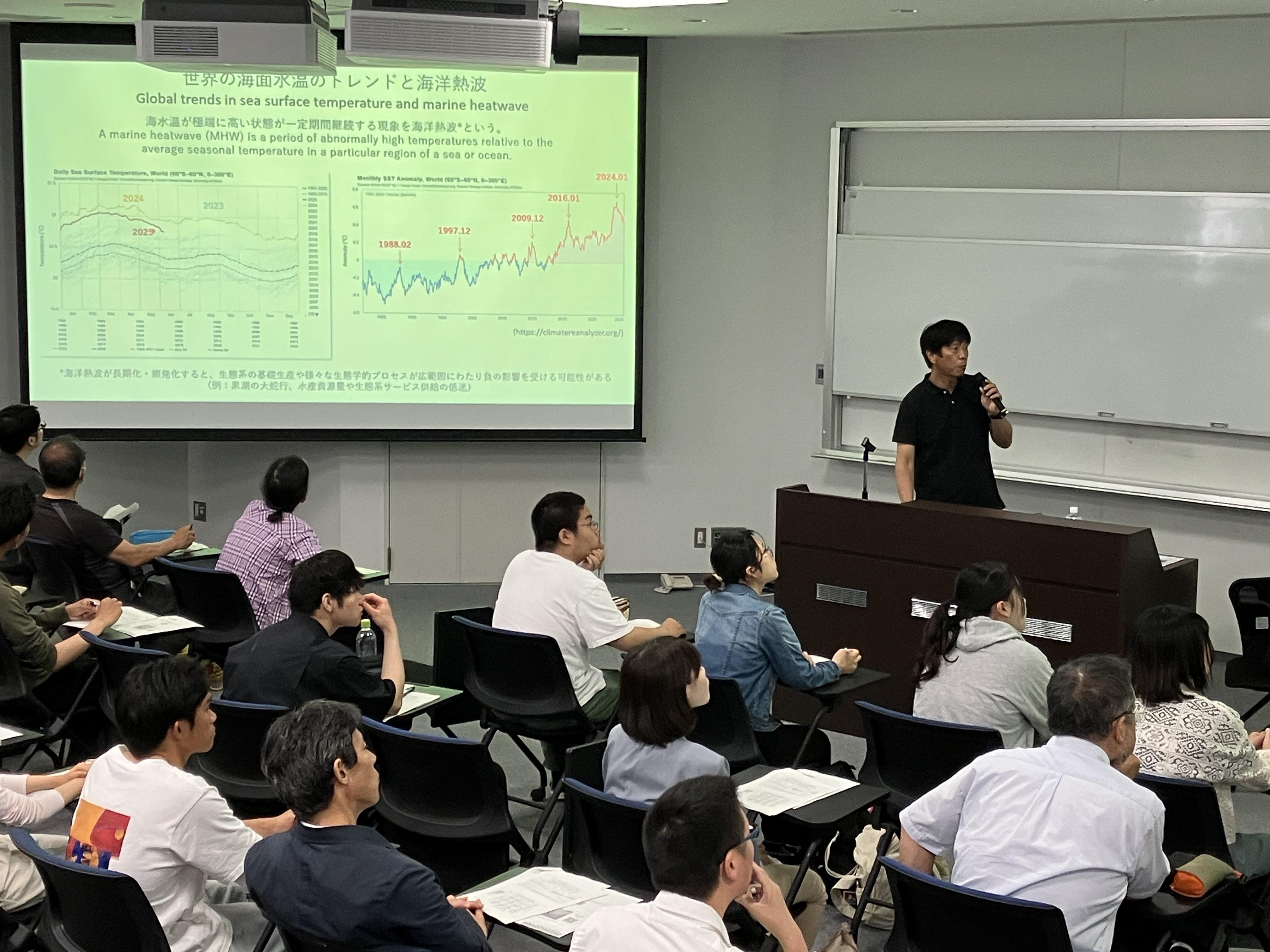 講演会の様子
