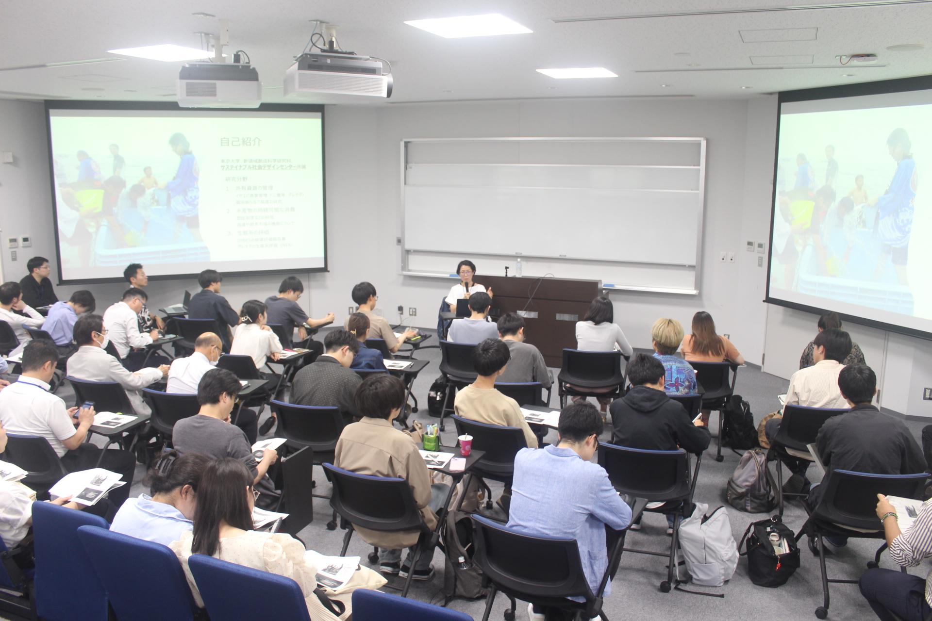 講演会の様子