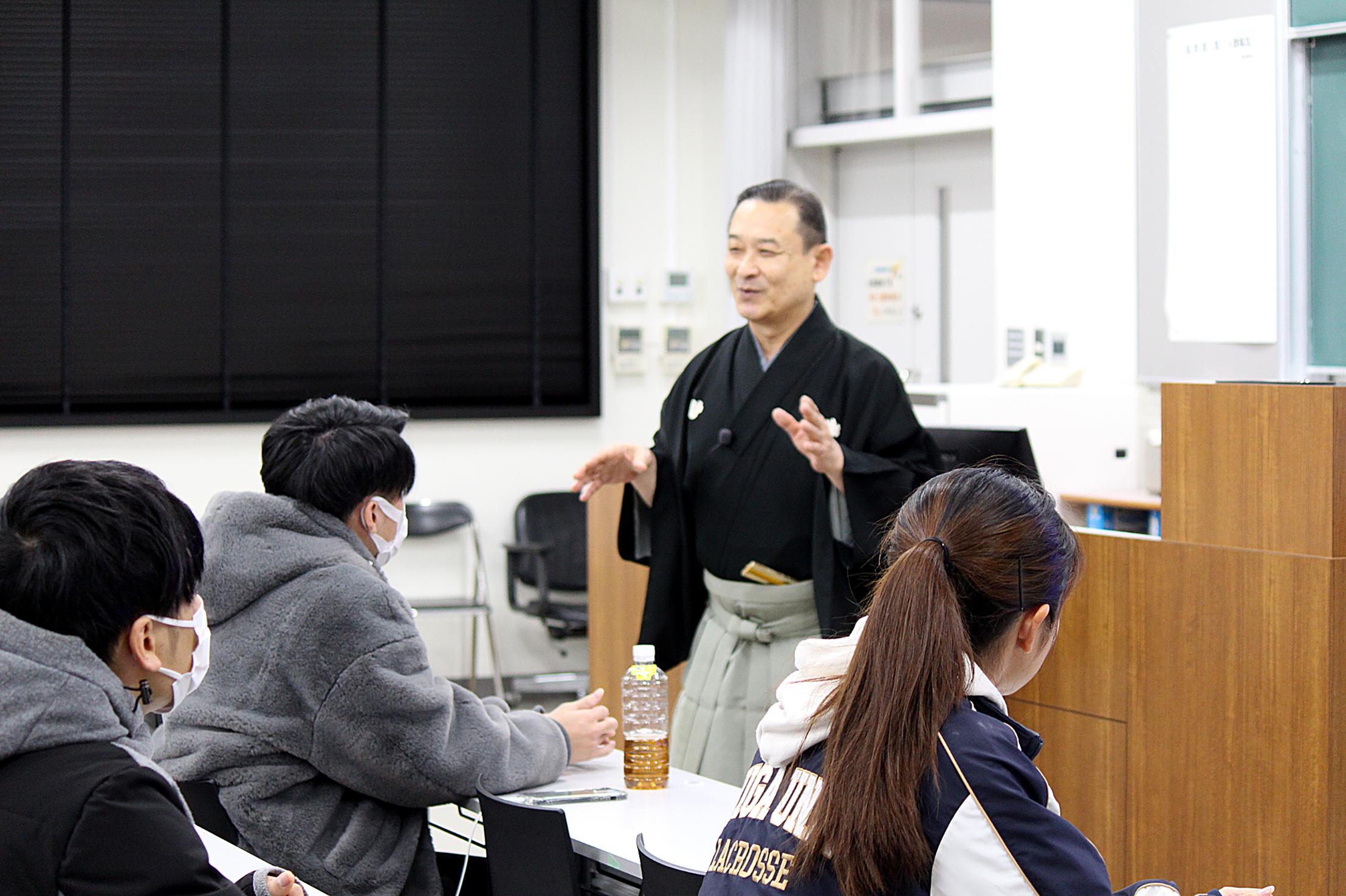 講演会の様子