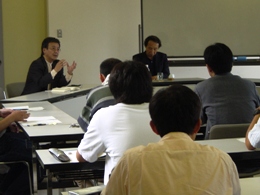 Dr.Kaneko